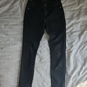 Black Skinny Jeans